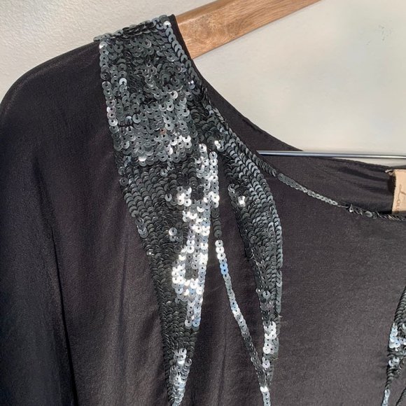 Love Sam Silk Crepe and Sequin dressy top - Picture 3 of 11